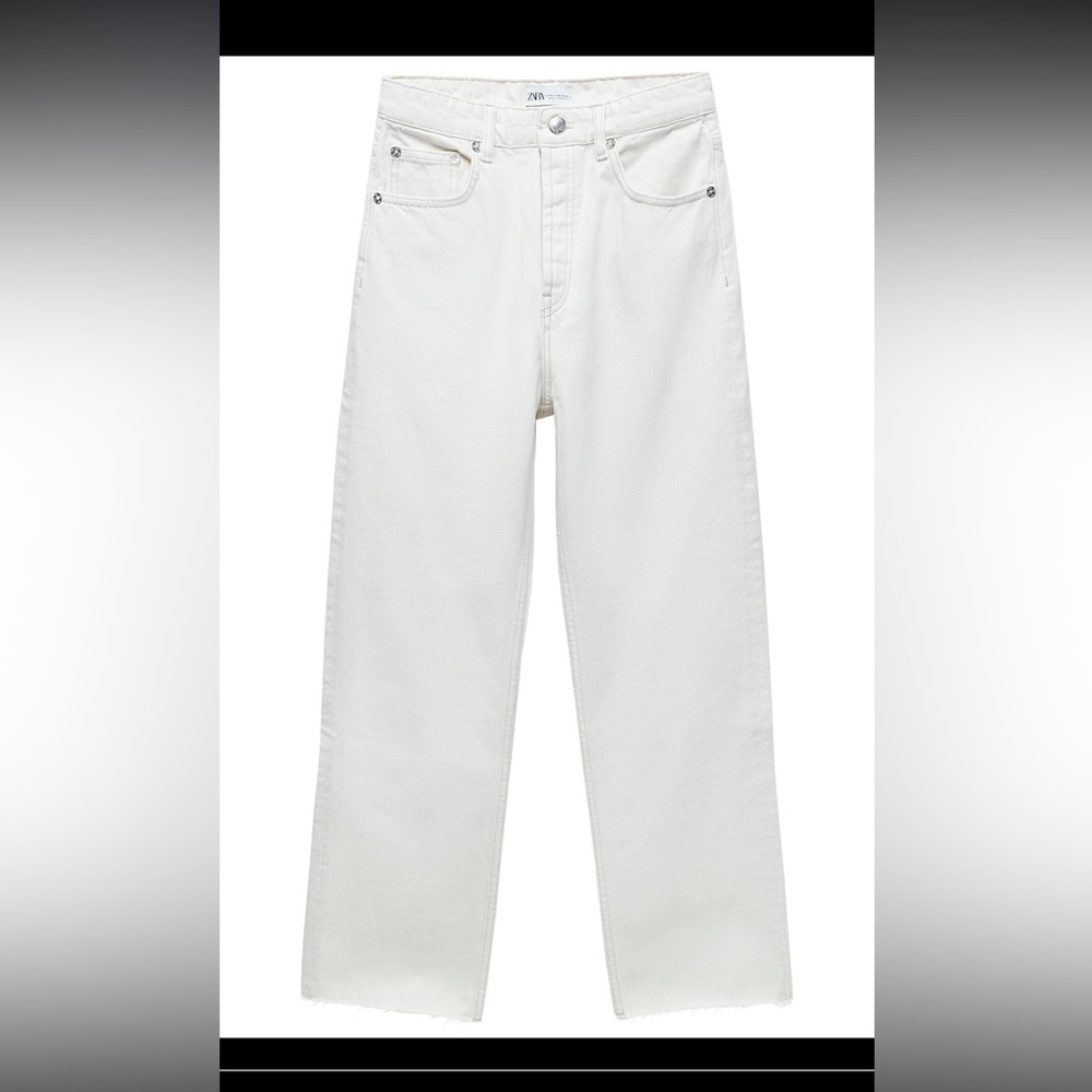 ZARA HI-RISE STRAIGHT LEG CREAM JEANS